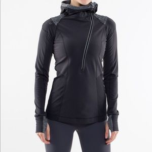 NWT Lululemon “Run for It” Pullover